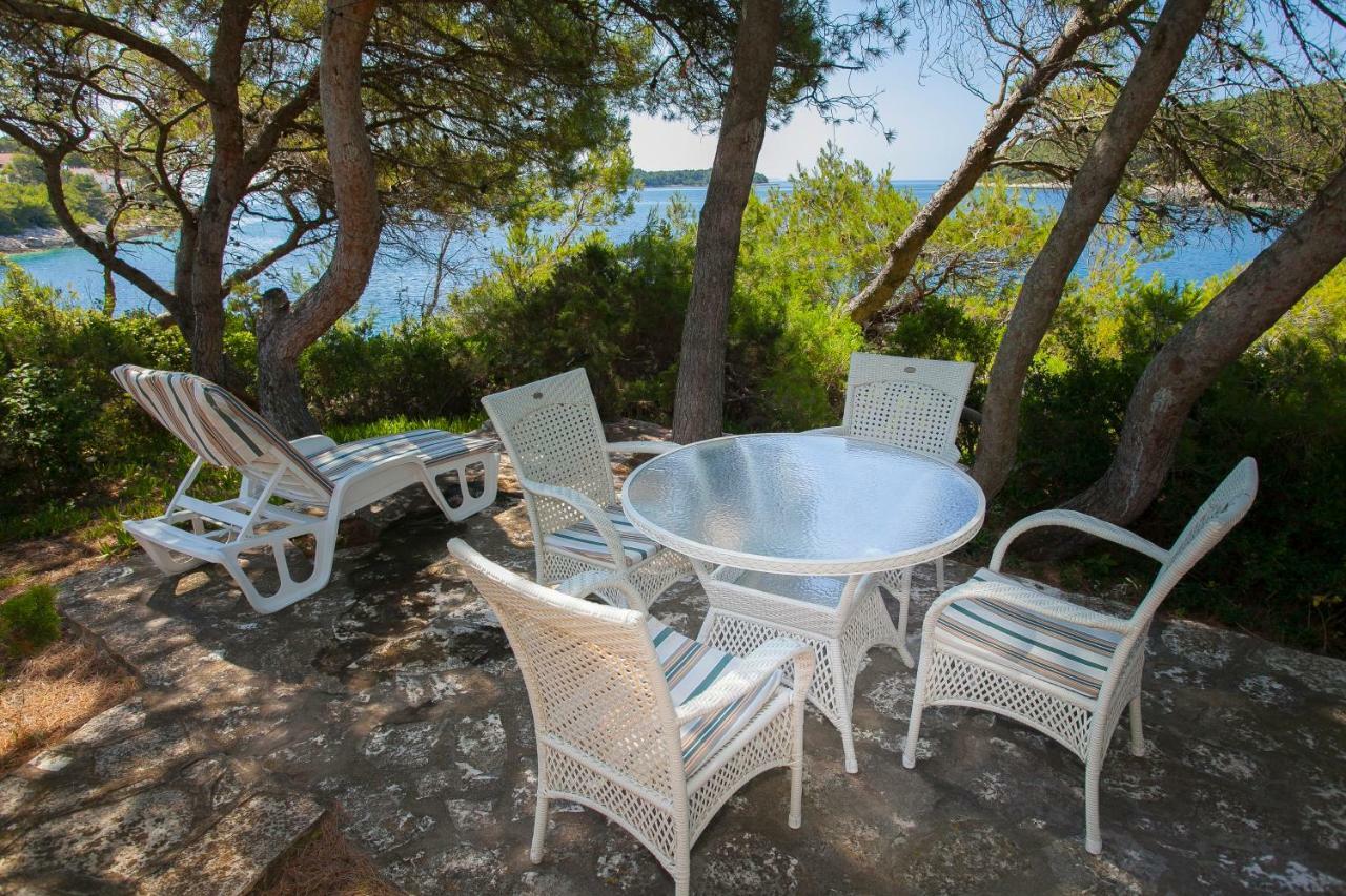 Waterfront Villa With Pool Vela Luka Exterior foto